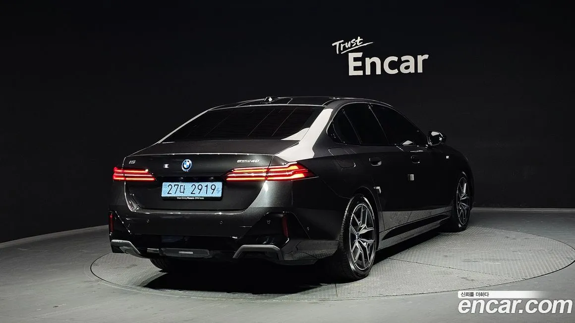 BMW i5 2025 из KR, фото 10