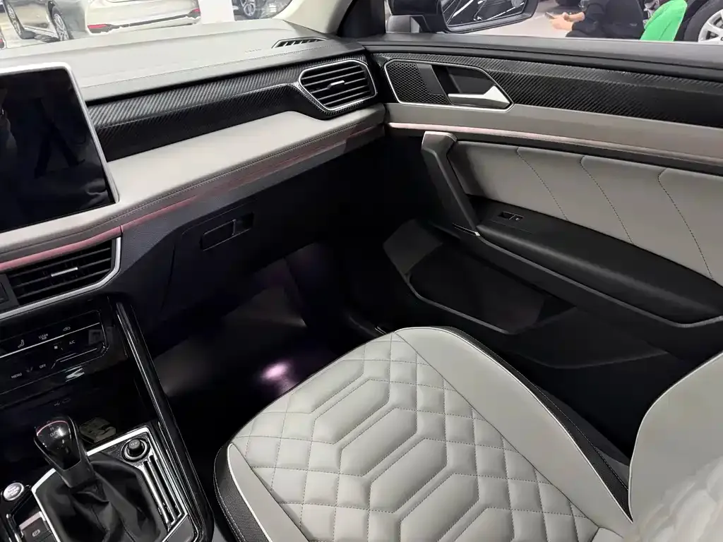 Volkswagen Tayron 2022 из CN, фото 9