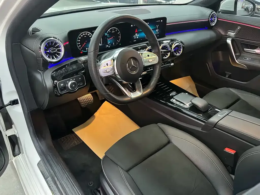 Mercedes-Benz A-Class 2021 из CN, фото 7