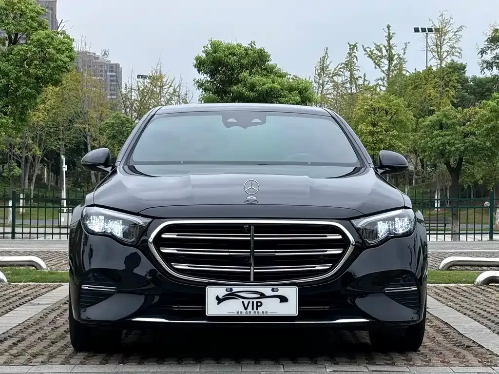 Mercedes-Benz E-Class 2024 из CN, фото 8