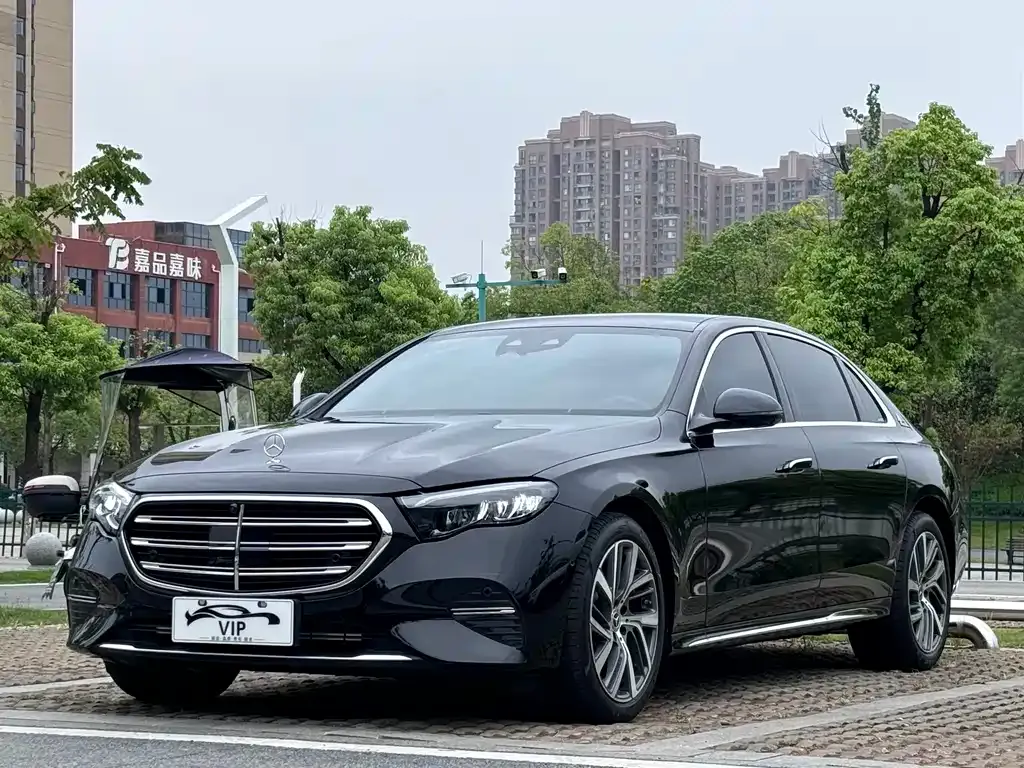 Mercedes-Benz E-Class 2024 из CN, фото 10