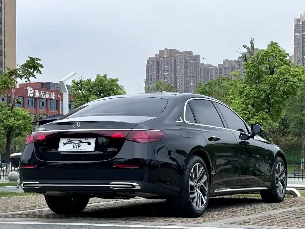 Mercedes-Benz E-Class 2024 из CN, фото 9