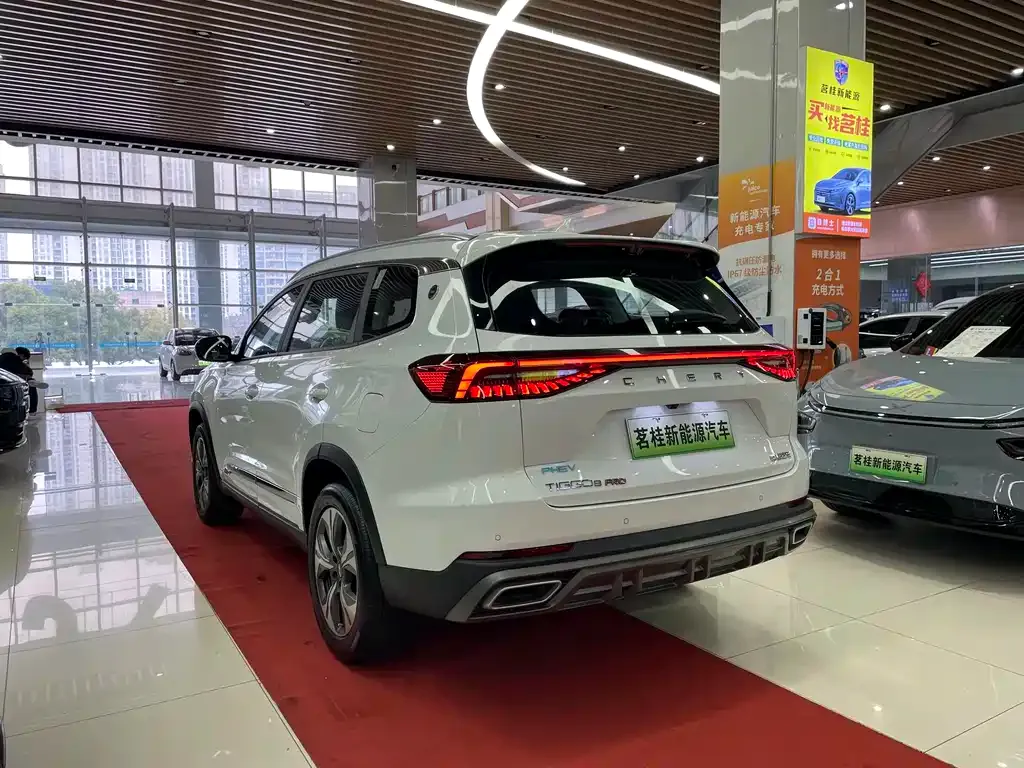 Chery Tiggo 8 PRO NEV 2025 из CN, фото 7