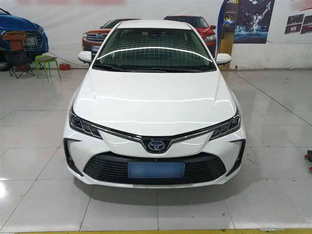Toyota Corolla 2021 из CN, фото 2