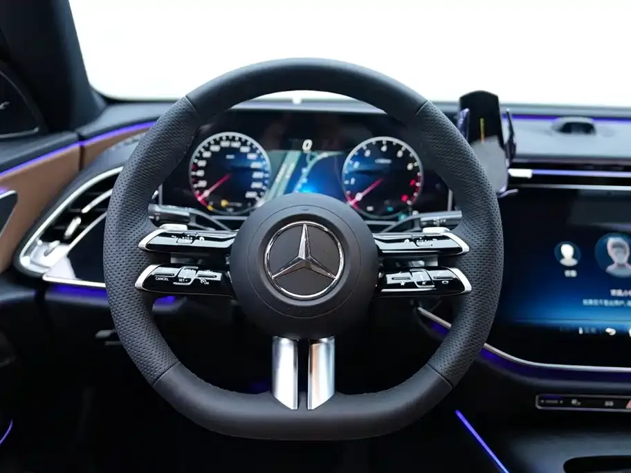 Mercedes-Benz E-Class 2024 из CN, фото 4