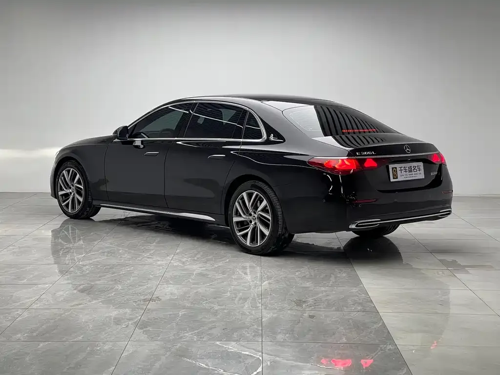 Mercedes-Benz E-Class 2025 из CN, фото 8