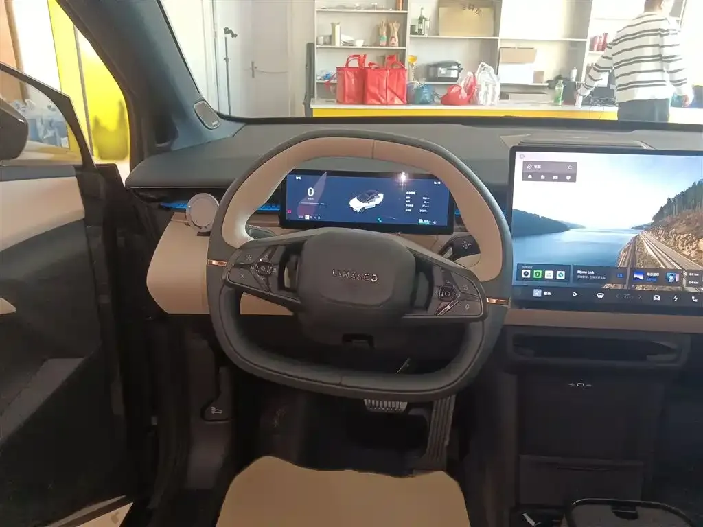 Lynk & Co Z20 2025 из CN, фото 8