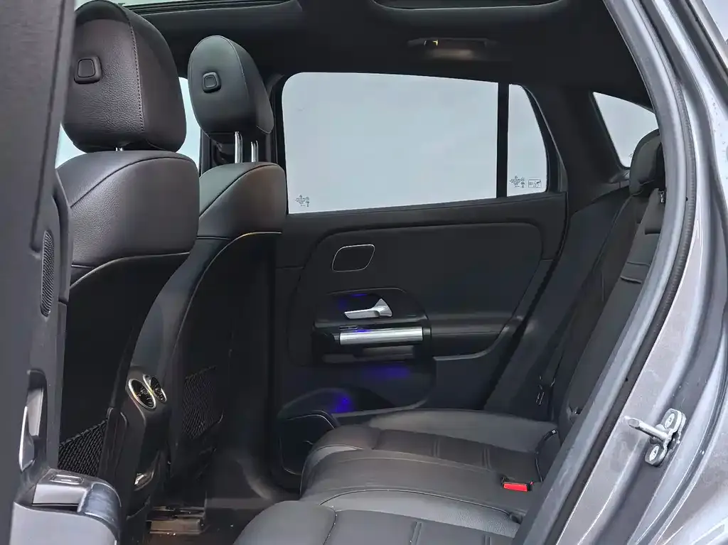 Mercedes-Benz EQA 2024 из CN, фото 2