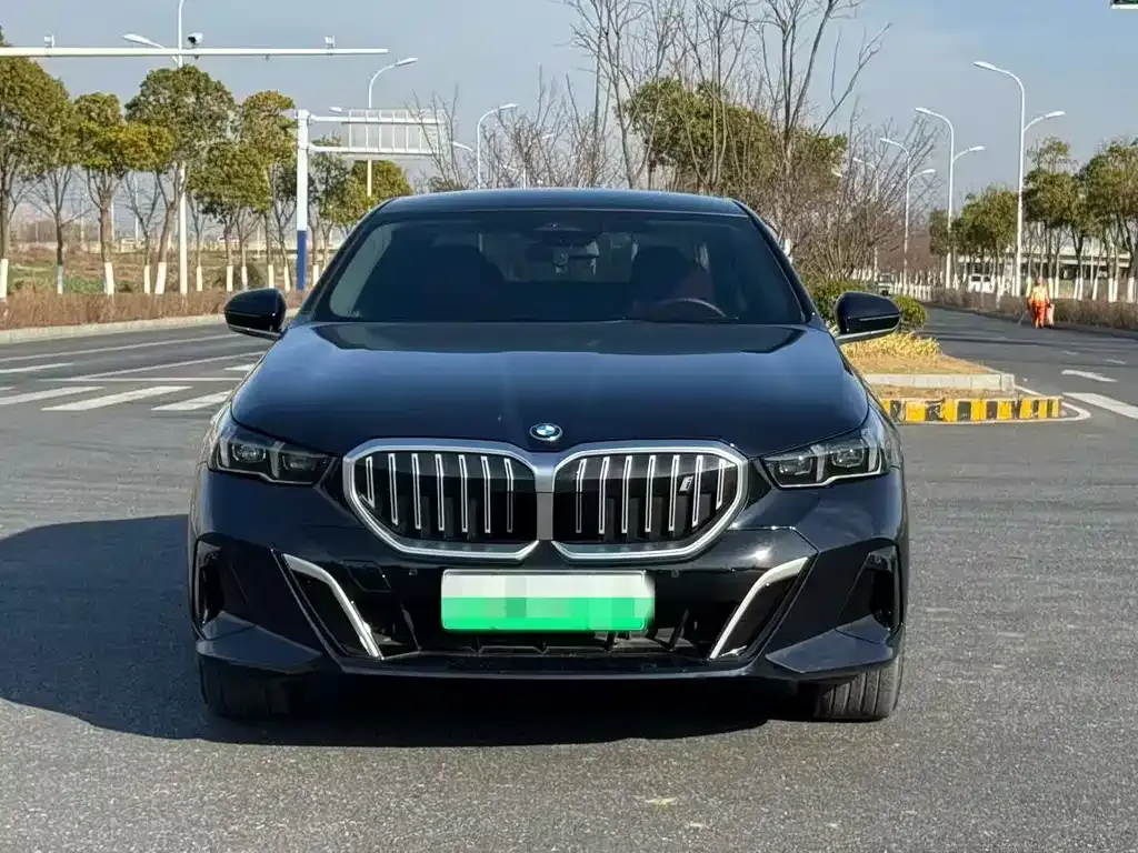 BMW i5 2024 из CN, фото 7