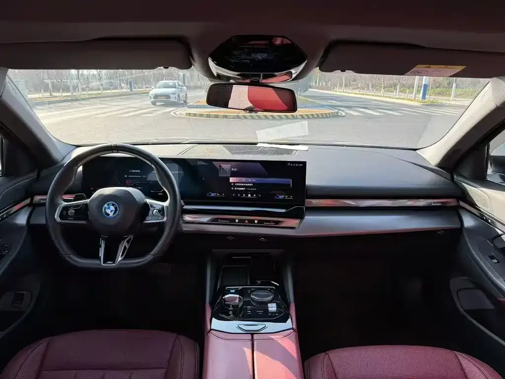 BMW i5 2024 из CN, фото 5