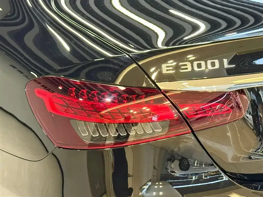 Mercedes-Benz E-Class 2023 из CN, фото 7