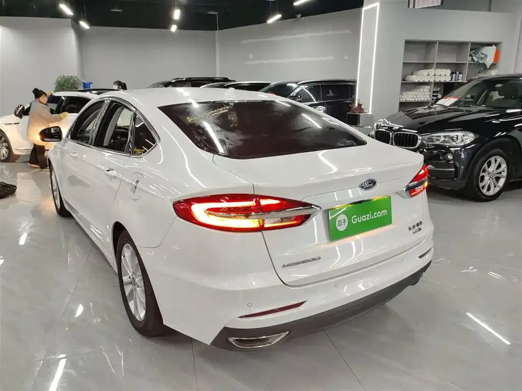 Ford Mondeo 2022 из CN, фото 10