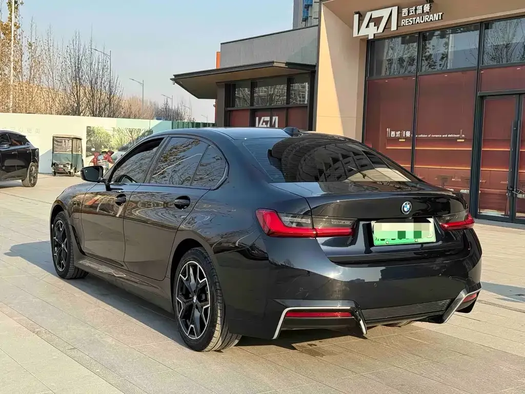 BMW i3 2025 из CN, фото 4