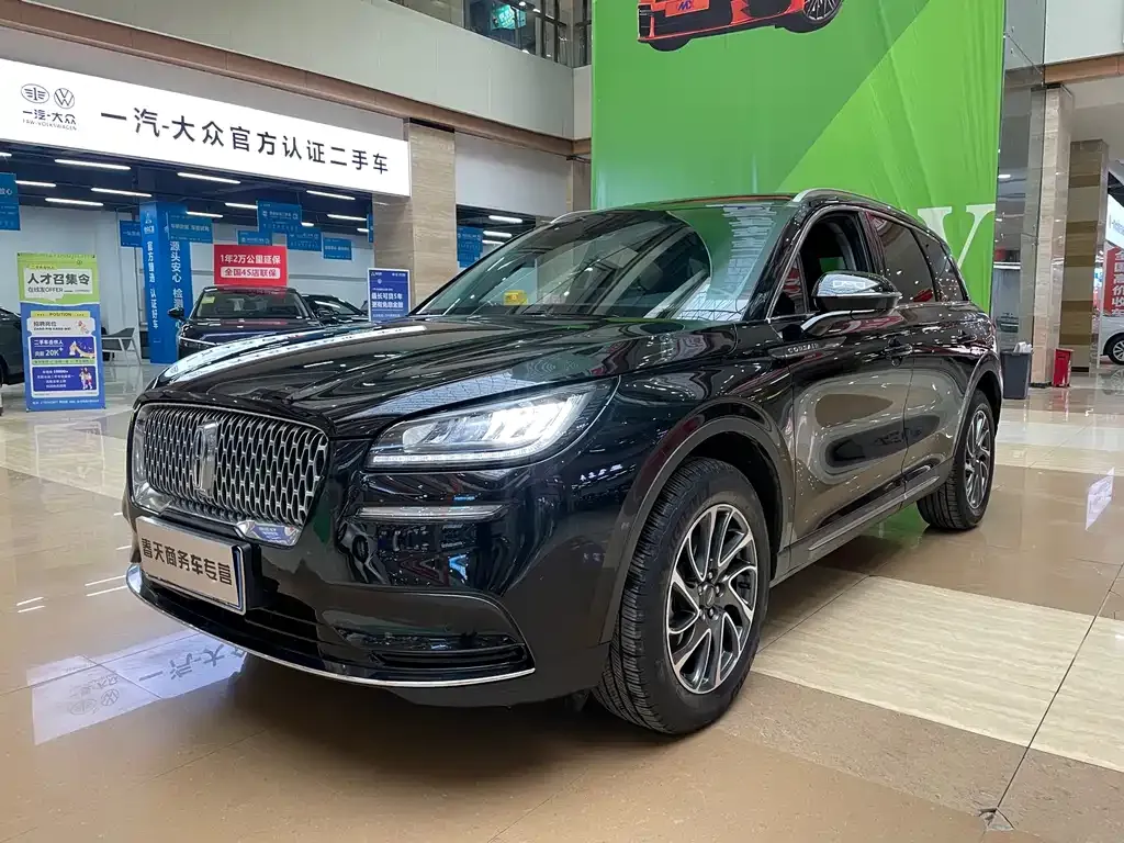 Lincoln Corsair 2022 из CN, фото 1