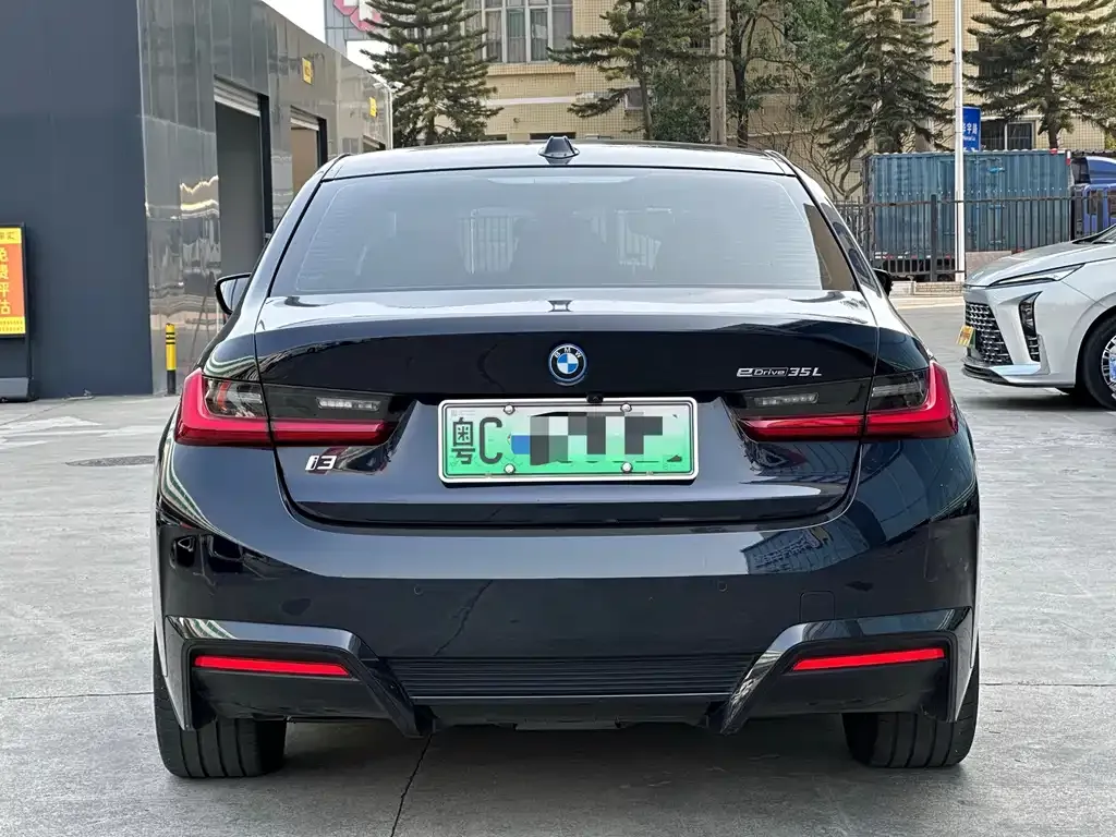BMW i3 2023 из CN, фото 8