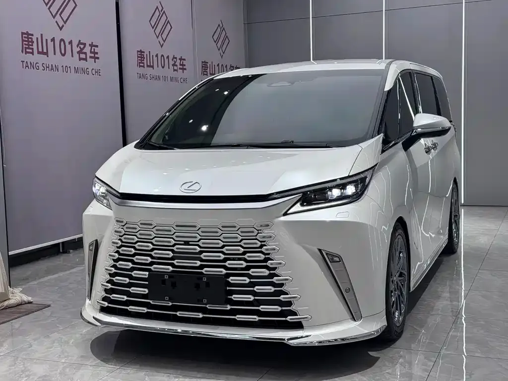 Lexus LM 2025 из CN, фото 1