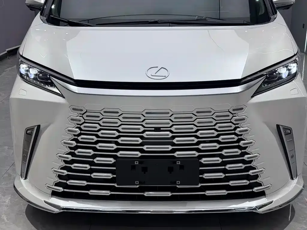 Lexus LM 2025 из CN, фото 7