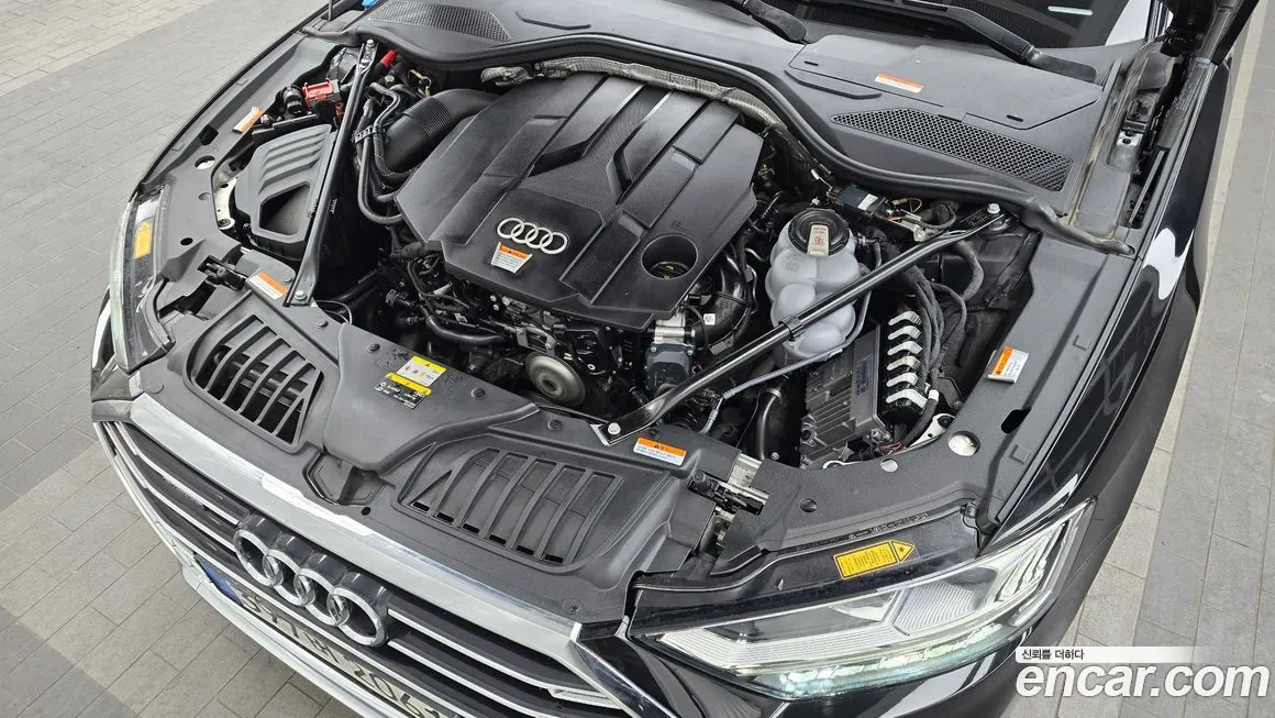 Audi A8 2021 из KR, фото 8