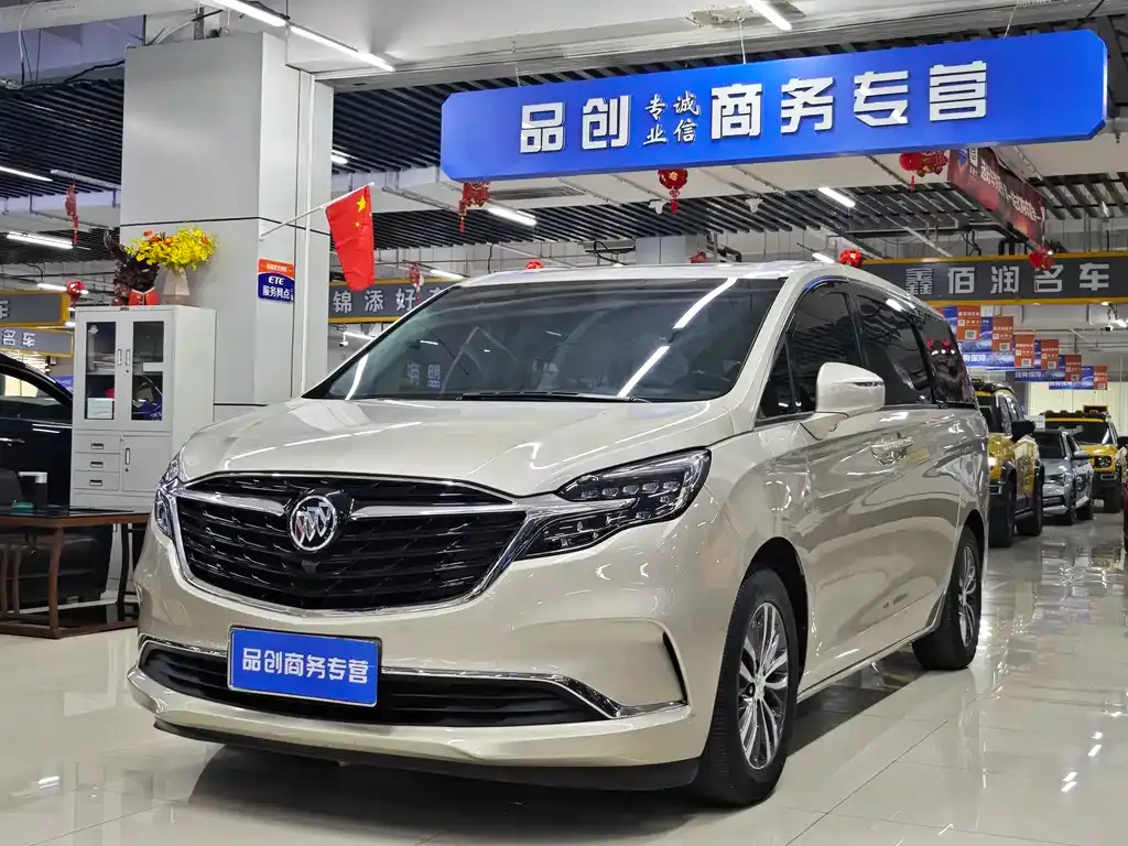 Buick GL8 2022 из CN, фото 1