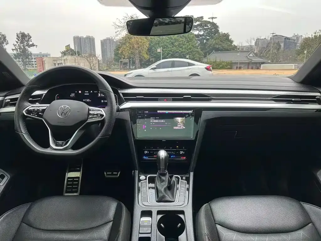 Volkswagen CC 2024 из CN, фото 5