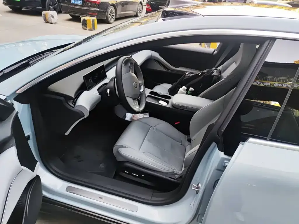 NIO ET5T 2025 из CN, фото 4