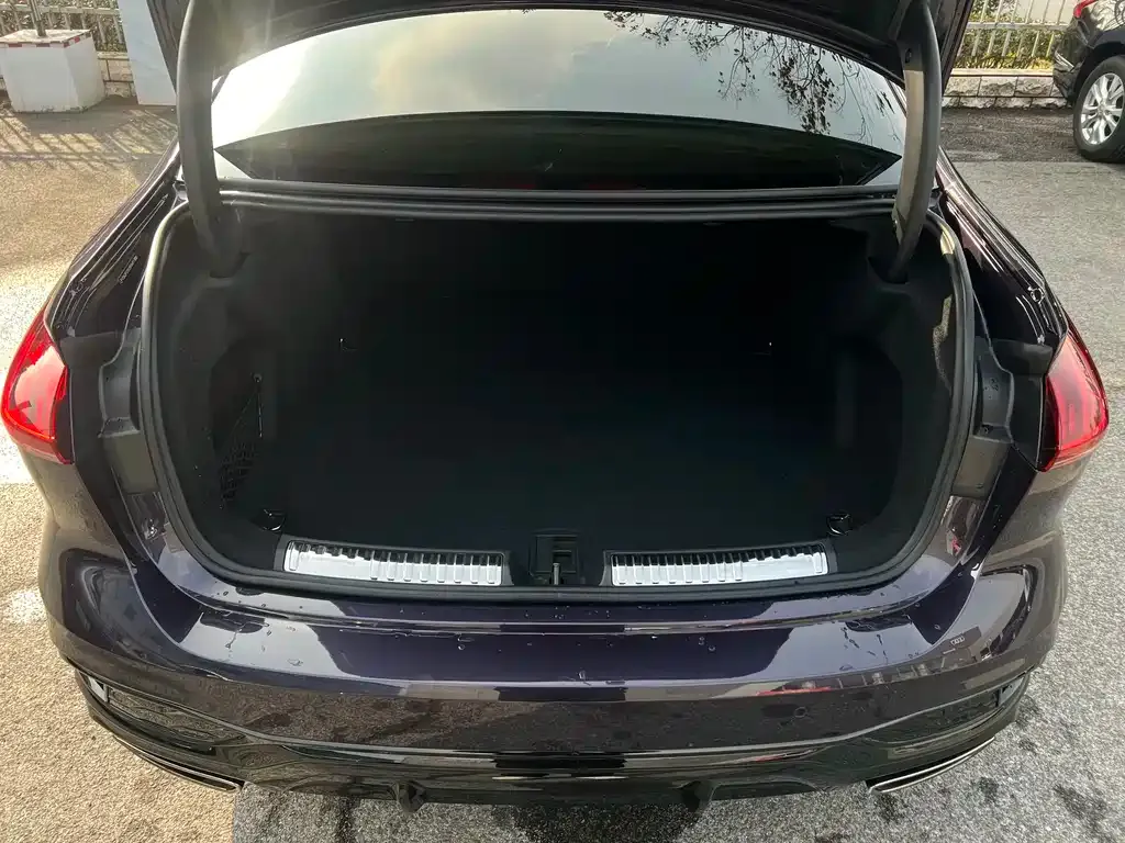 Audi A5L 2025 из CN, фото 10