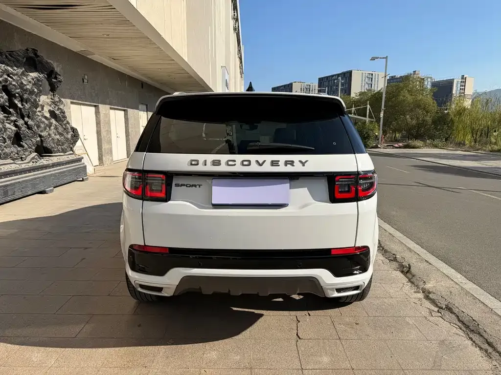 Land Rover Discovery Sport — фото 6