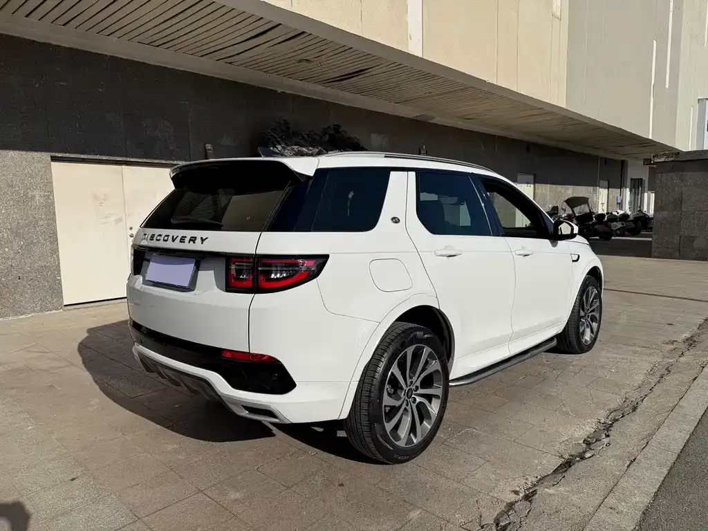 Land Rover Discovery Sport — фото 8