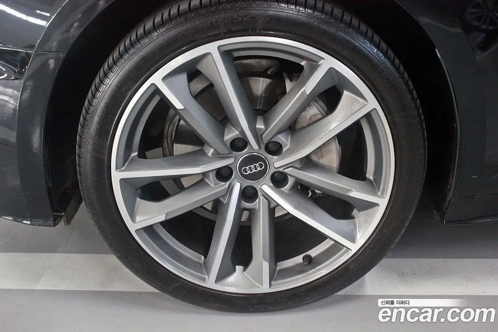 Audi A5 2021 из KR, фото 2