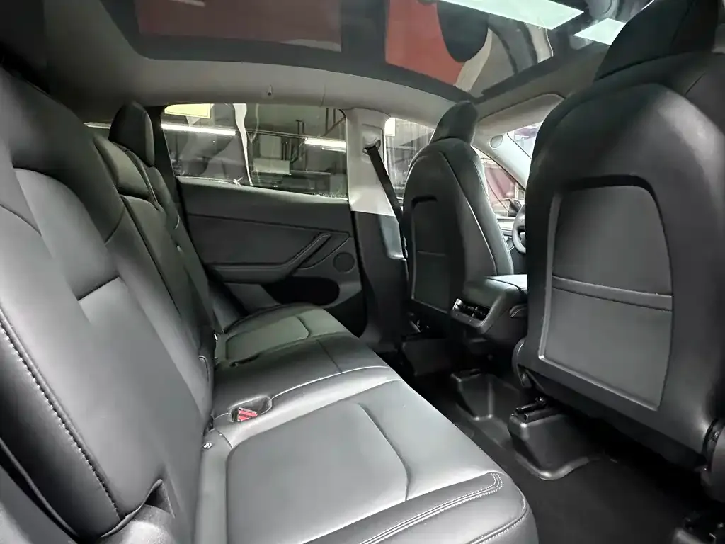 Tesla Model Y 2022 из CN, фото 3