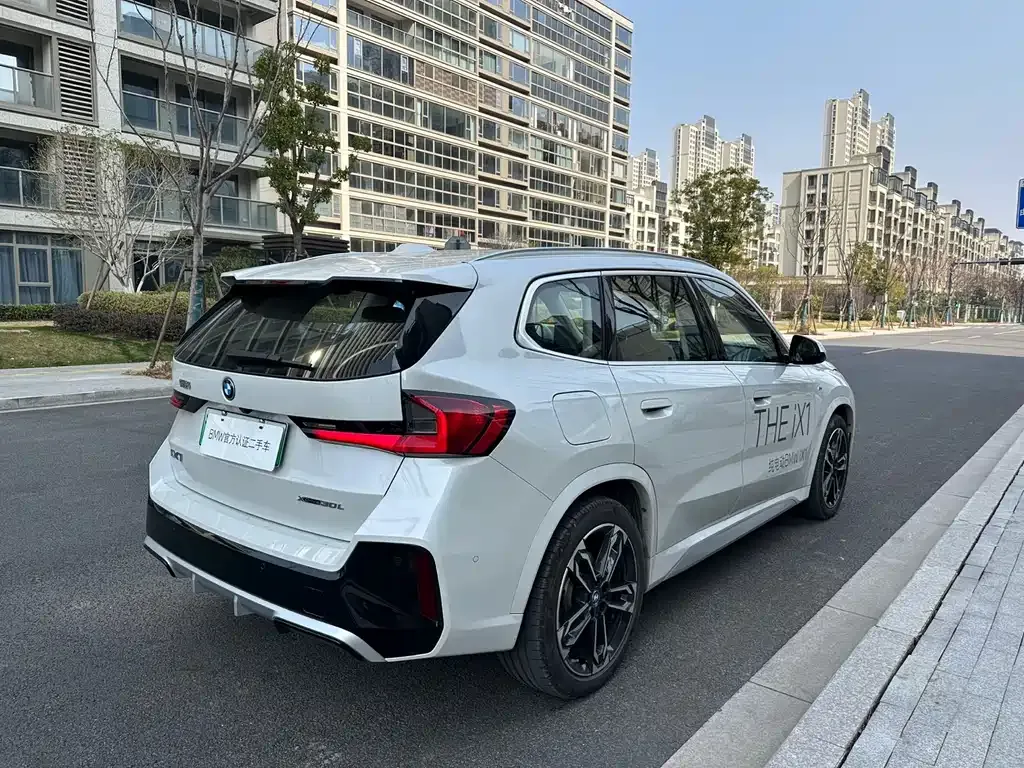 BMW iX1 2025 из CN, фото 10