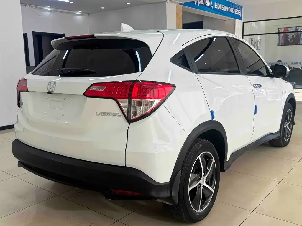Honda Vezel 2021 из CN, фото 10