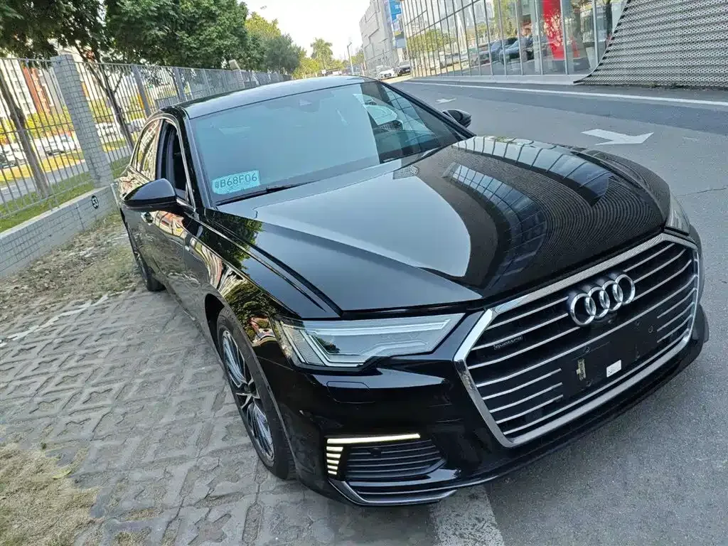 Audi A6L New Energy 2022 из CN, фото 6