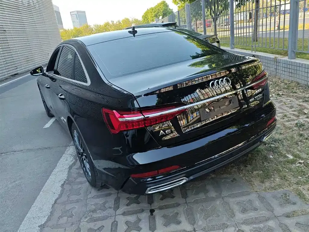 Audi A6L New Energy 2022 из CN, фото 8