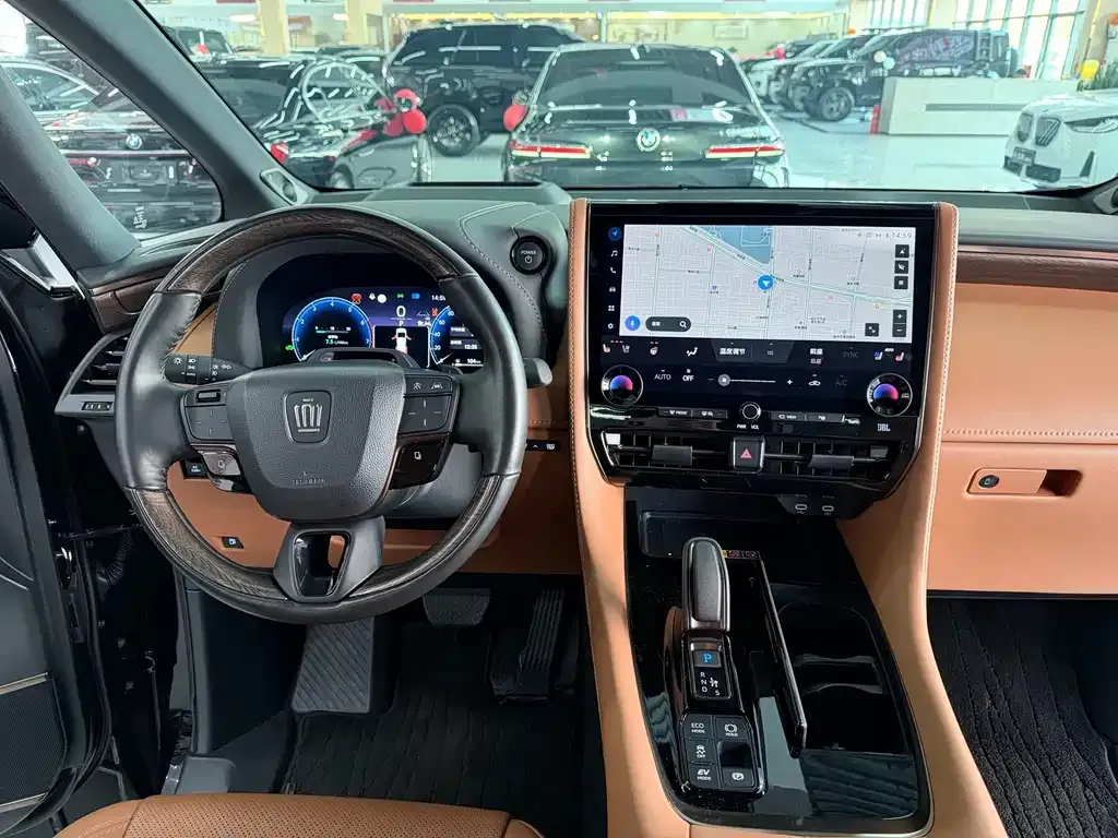 Toyota Vellfire 2025 из CN, фото 8