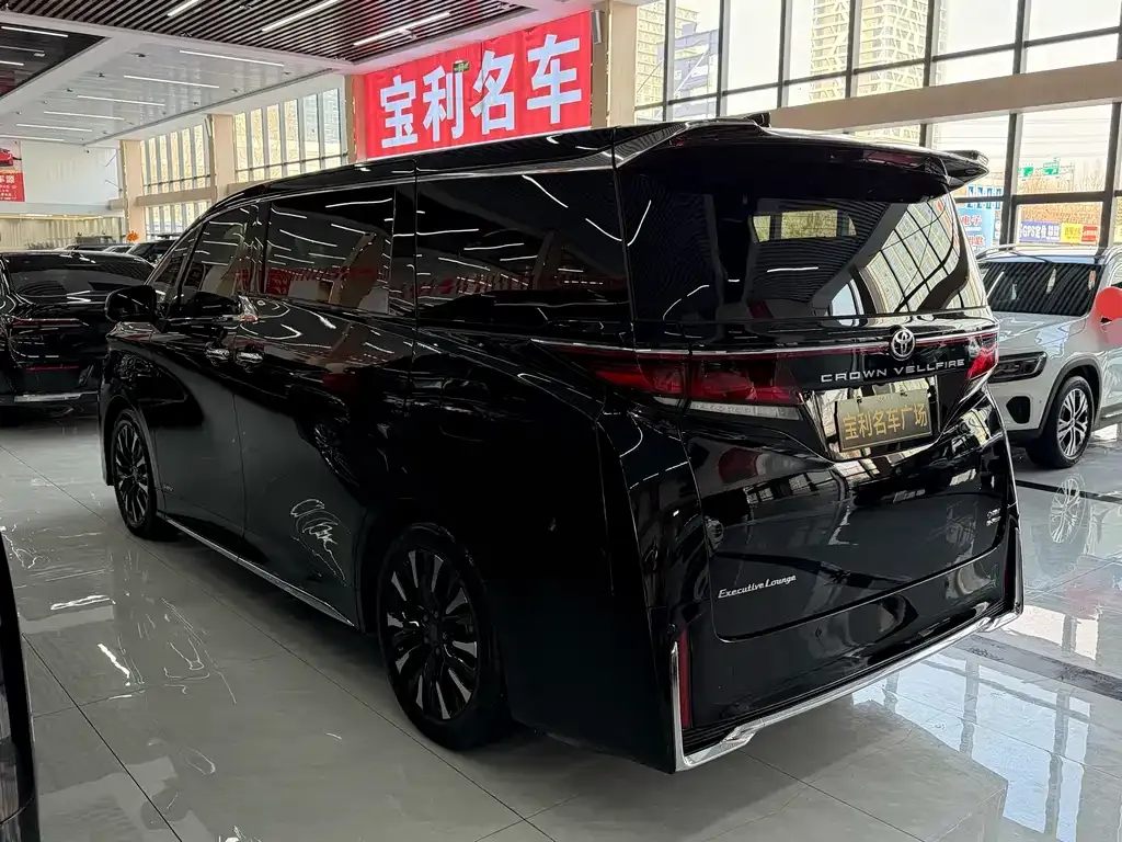 Toyota Vellfire 2025 из CN, фото 10