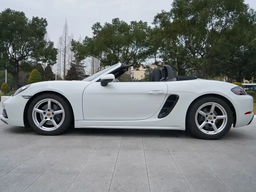 Porsche 718 2025 из CN, фото 9