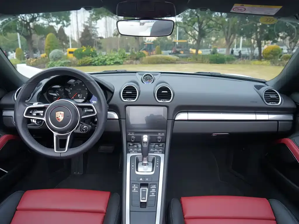 Porsche 718 2025 из CN, фото 10