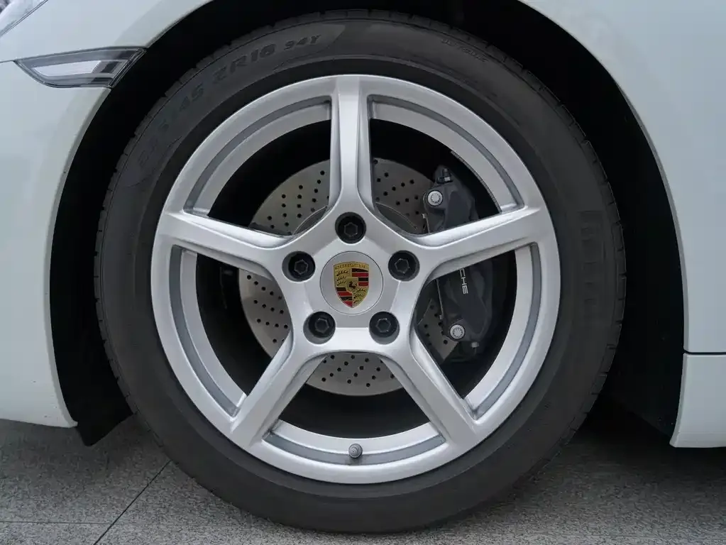 Porsche 718 2025 из CN, фото 3