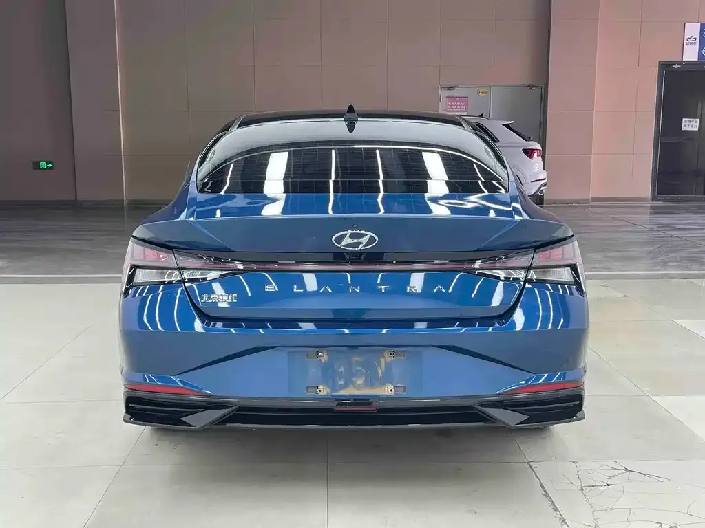 Hyundai Elantra 2022 из CN, фото 4