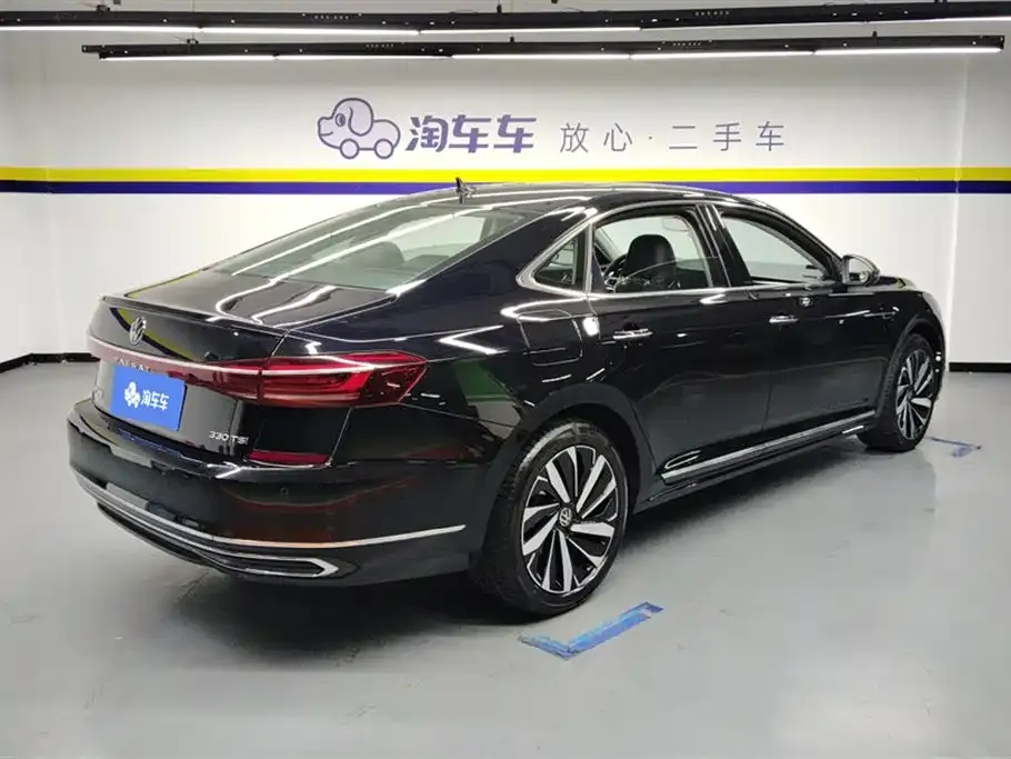 Volkswagen Passat — фото 2