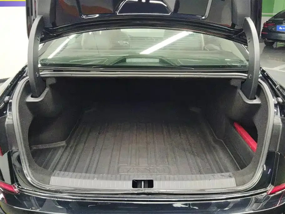 Volkswagen Passat — фото 6