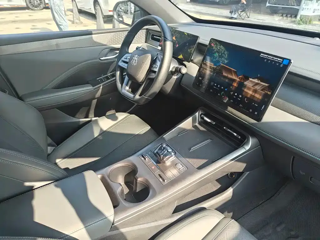 BYD Qin PLUS 2025 из CN, фото 9