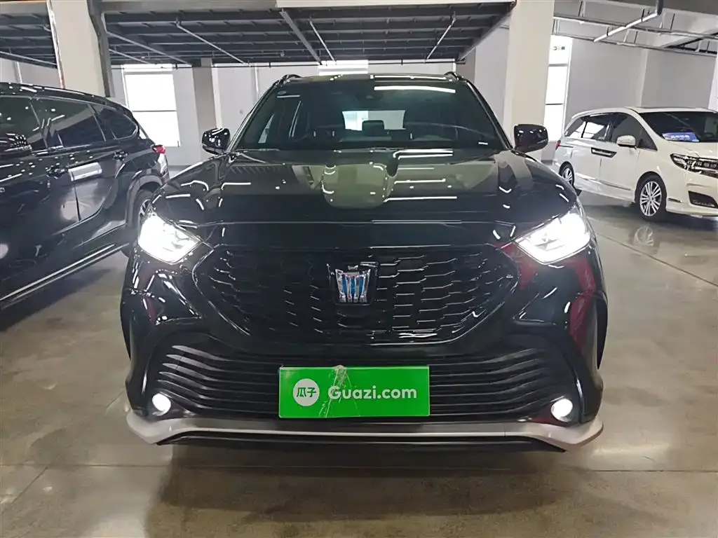 Toyota Crown Kluger 2025 из CN, фото 5