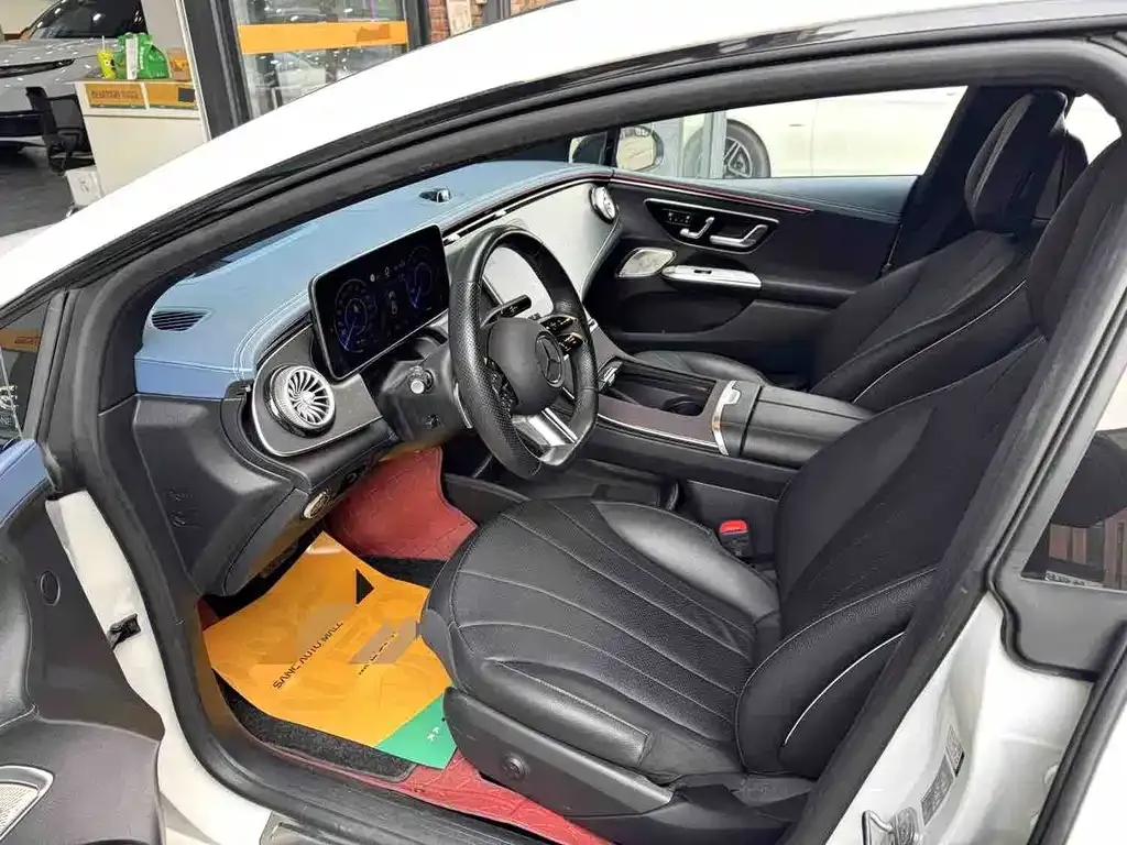 Mercedes-Benz EQE 2022 из CN, фото 5