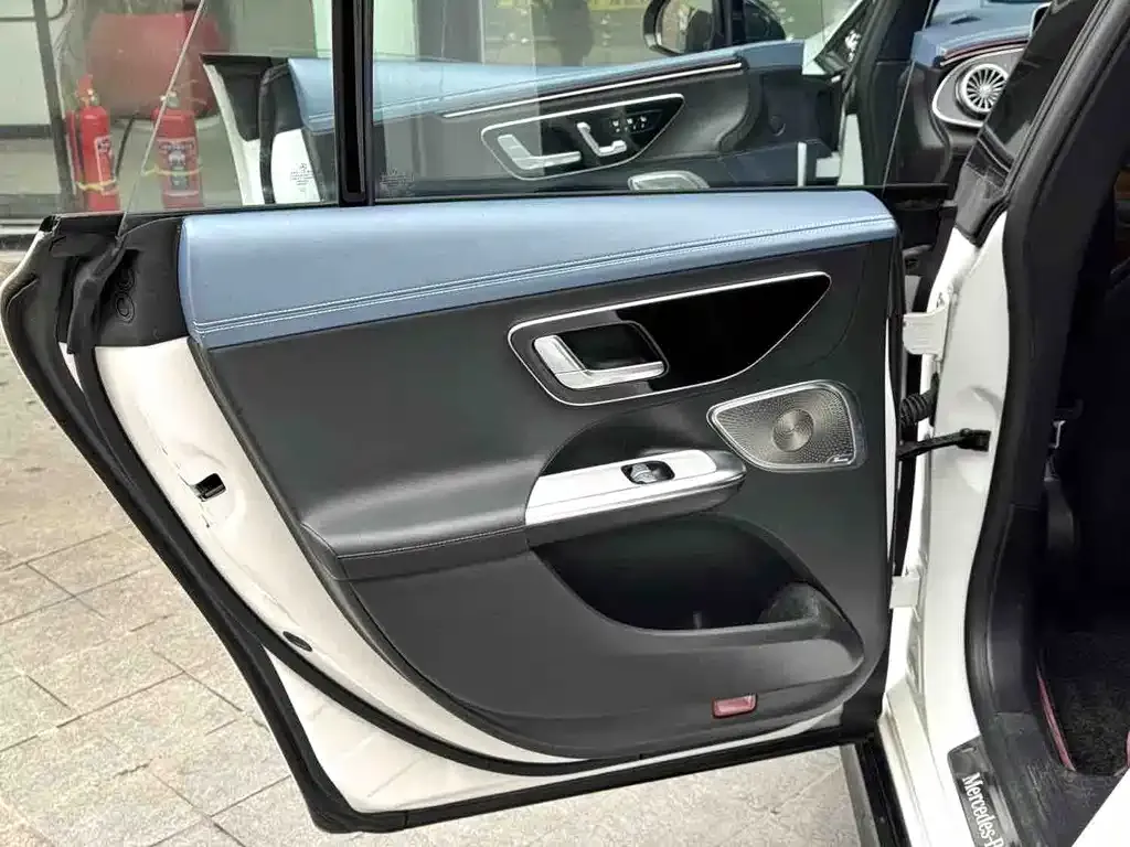 Mercedes-Benz EQE 2022 из CN, фото 4