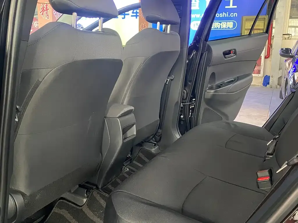 Toyota Corolla Cross 2025 из CN, фото 3