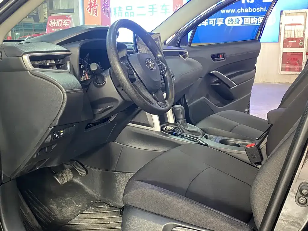 Toyota Corolla Cross 2025 из CN, фото 4