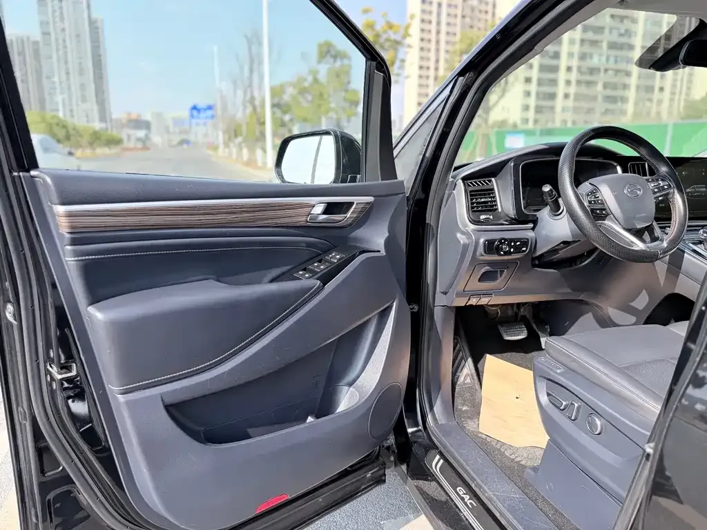 GAC Motor Trumpchi M8 — фото 9