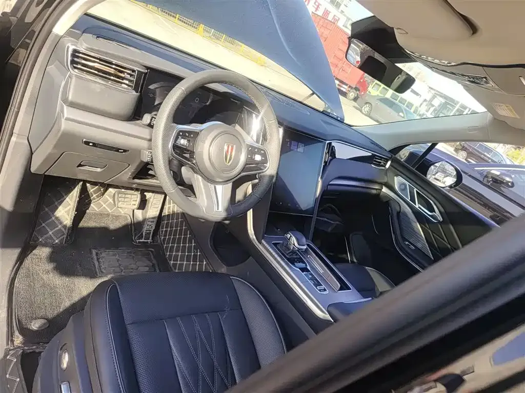 Hongqi HS7 PHEV 2024 из CN, фото 5